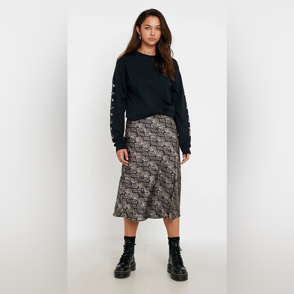 Urban Outfitters Snake Midi Skirt - Picture 5 of 5